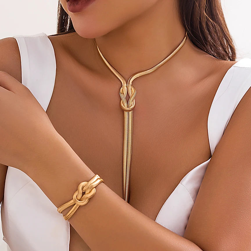 Colar estilo cobra banhado a ouro 18K com pulseira brinde – Donna You