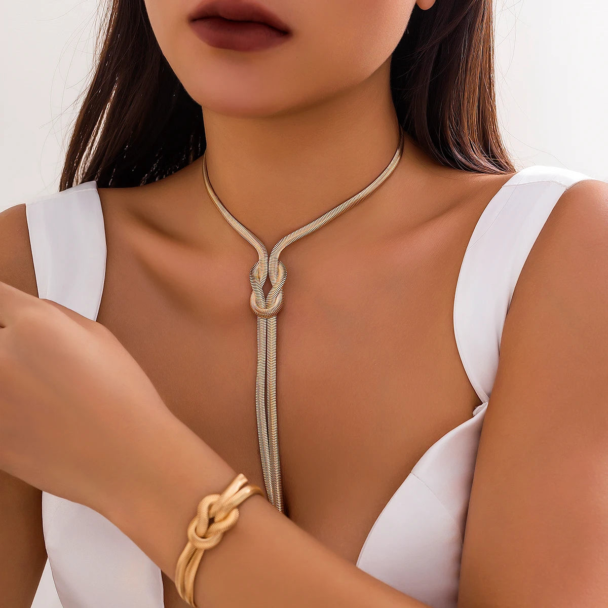 Colar estilo cobra banhado a ouro 18K com pulseira brinde – Donna You