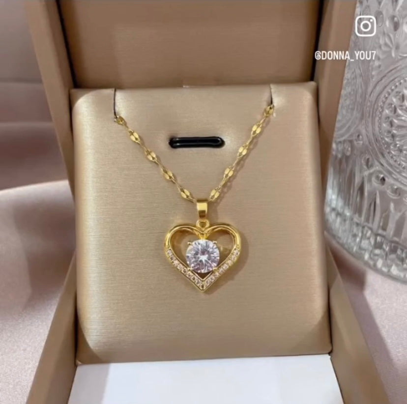 Colar feminino folheado a ouro 18K com design elegante – Donna You