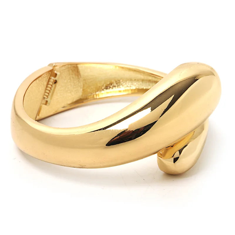 Donna You Bracelete feminino Gota com design e acabamento sofisticado