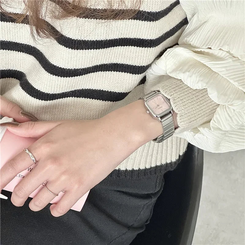 Relógio Fusion feminino com design quadrado elegante e resistência à água – Donna You