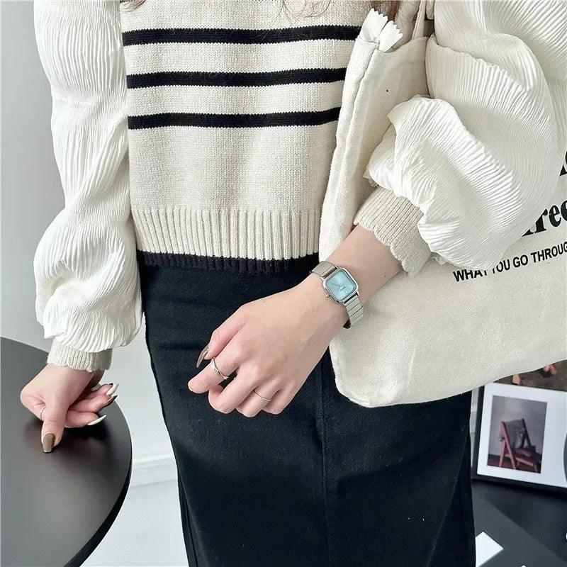 Relógio Fusion feminino com design quadrado elegante e resistência à água – Donna You