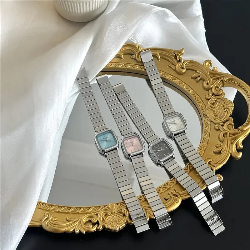 Relógio Fusion feminino com design quadrado elegante e resistência à água – Donna You
