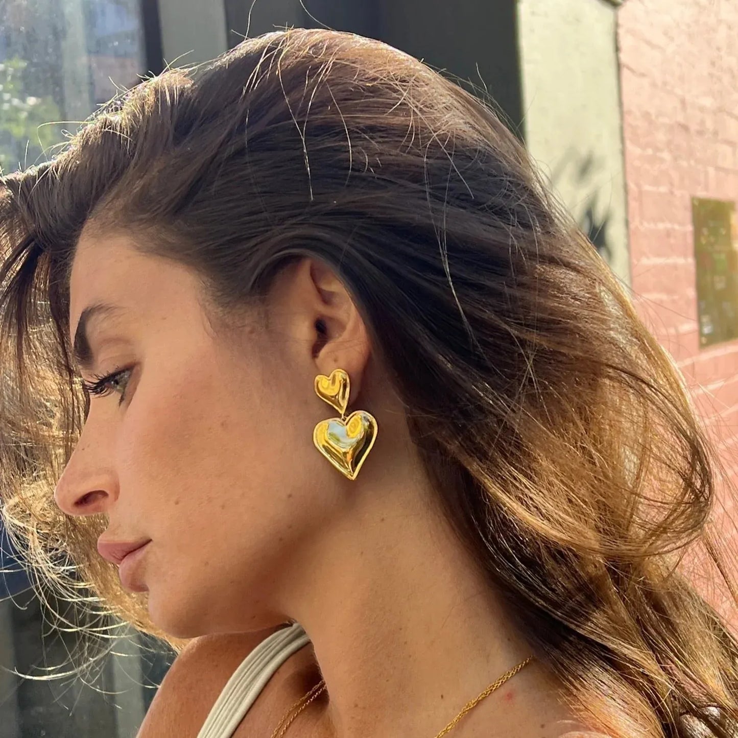 Brinco Coração duplo Banhado a Ouro 18k