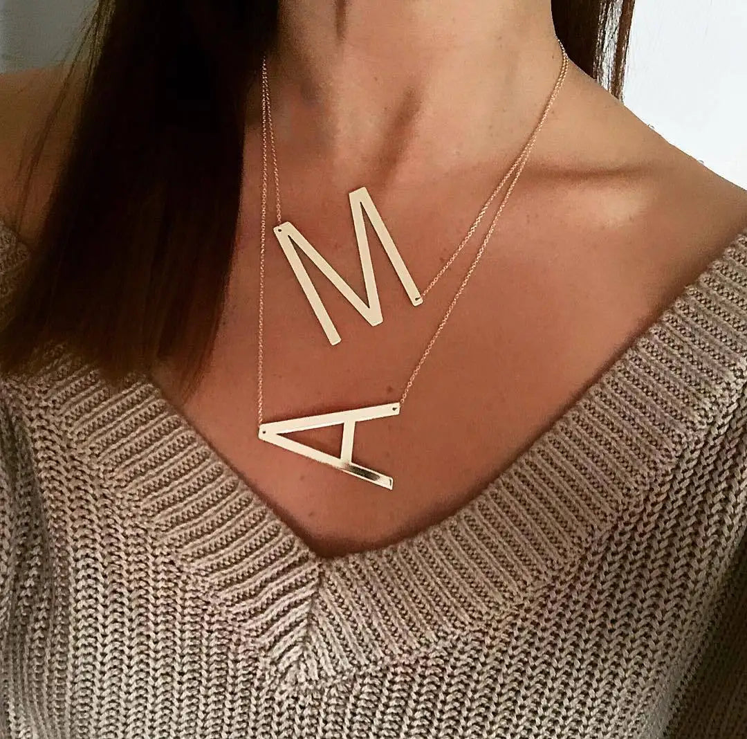 Colar Personalizado Com sua Inicial Banhado a Ouro 18k - 70%OFF + Frete Grátis