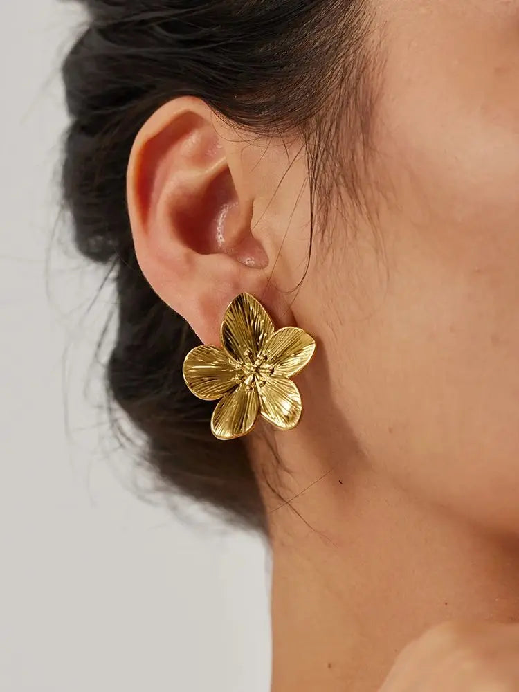 Brinco Flor Banhado a Ouro 18k