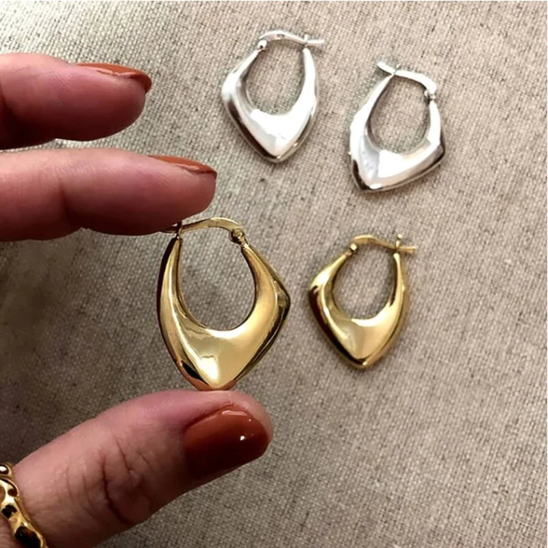 Brinco Vintage Banhado a Ouro 18k
