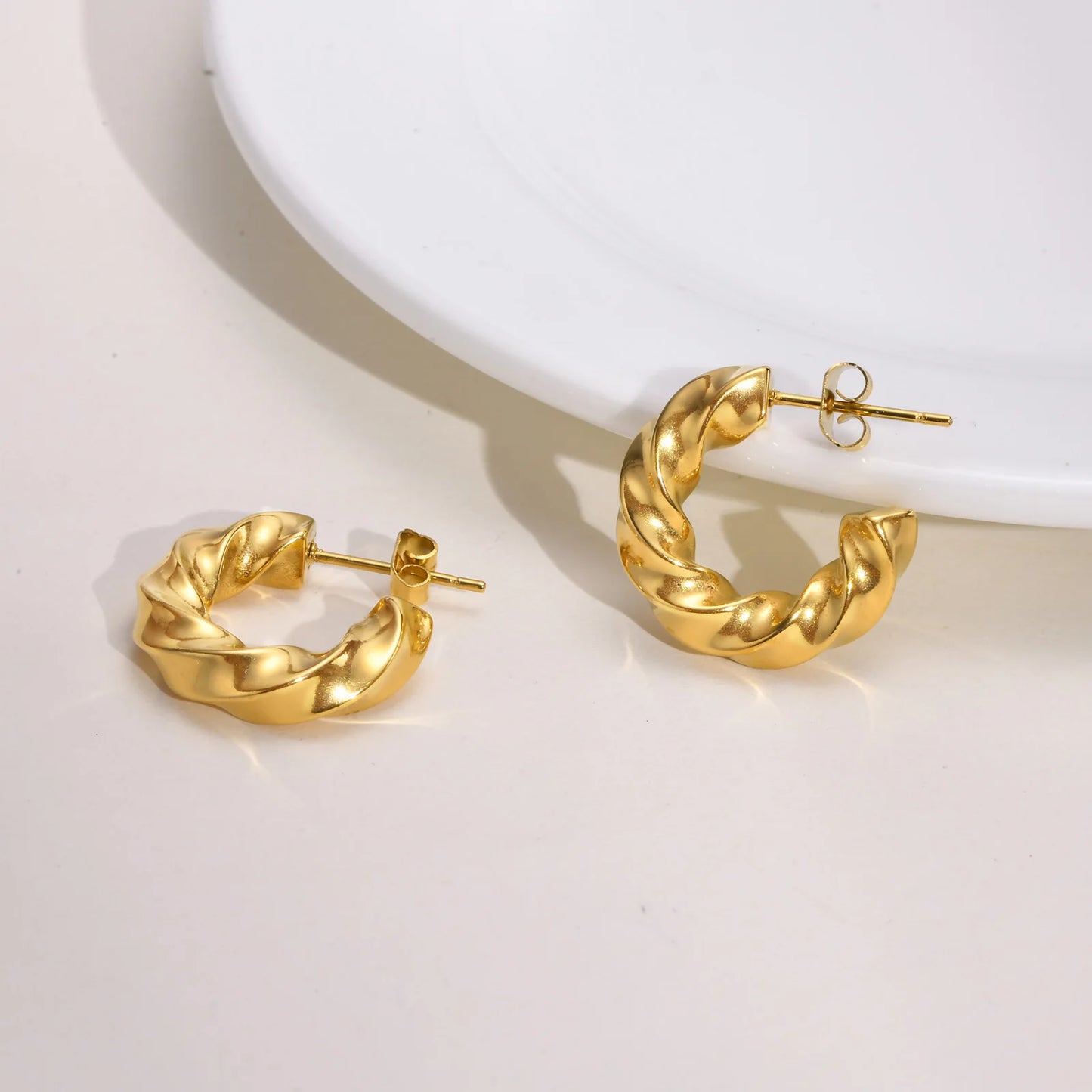 Brinco Transado Banhado a Ouro 18k