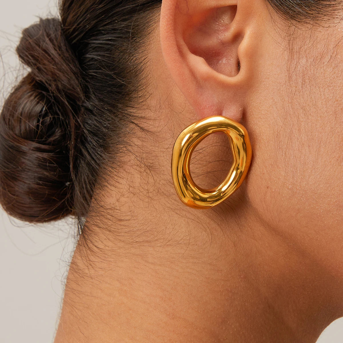 Brinco Wavy Banhado a Ouro 18k