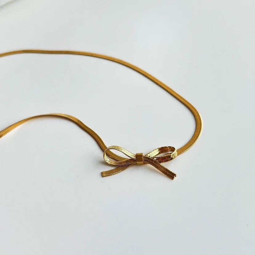 colar Laço Banhado a Ouro 18k - Donna You