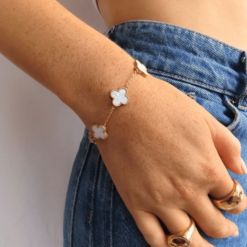 pulseira Virginia donna you feminino com cinco trevos dourados dupla face