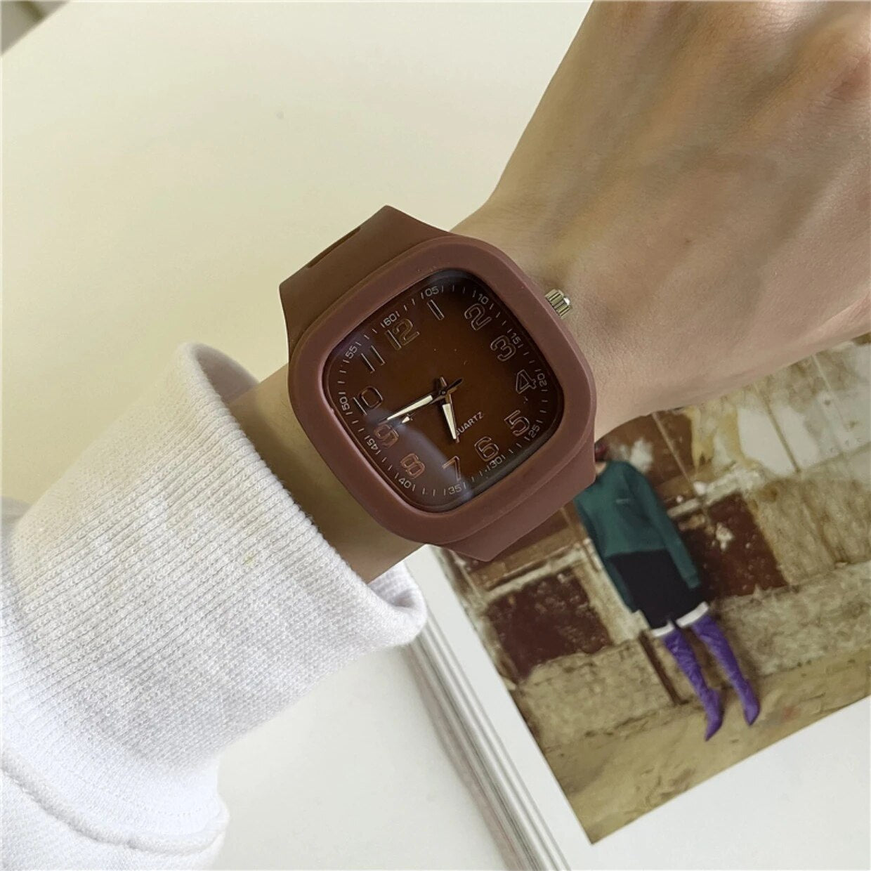 relógio quartz feminino acessório elegante