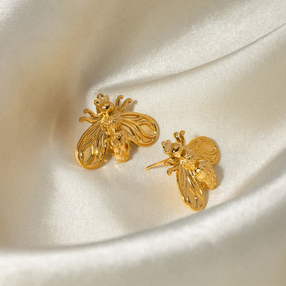 Brinco Abelha Banhado a Ouro 18k