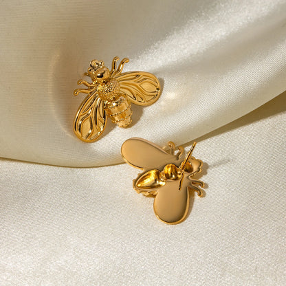 Brinco Abelha Banhado a Ouro 18k