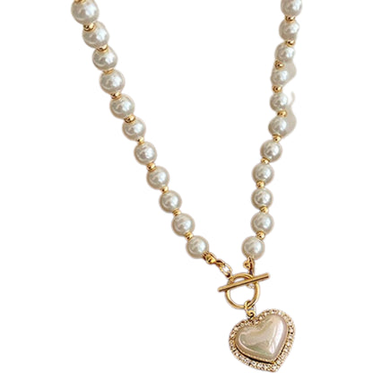 Colar de pérolas com pingente de coração dourado – joia romântica Donna You