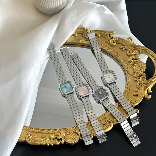 Relógio Fusion feminino com design quadrado elegante e resistência à água – Donna You
