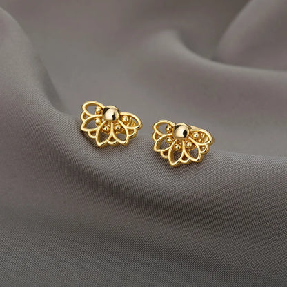 Brinco Flor de Lotus Banhado a Ouro 18k