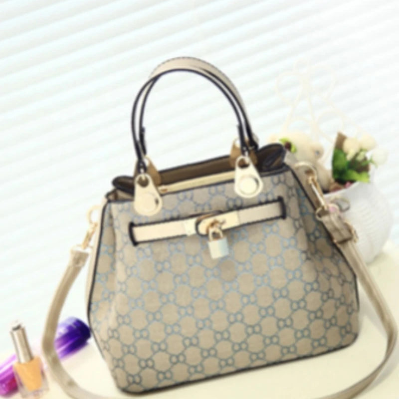 Bolsa Fashion em couro légitimo