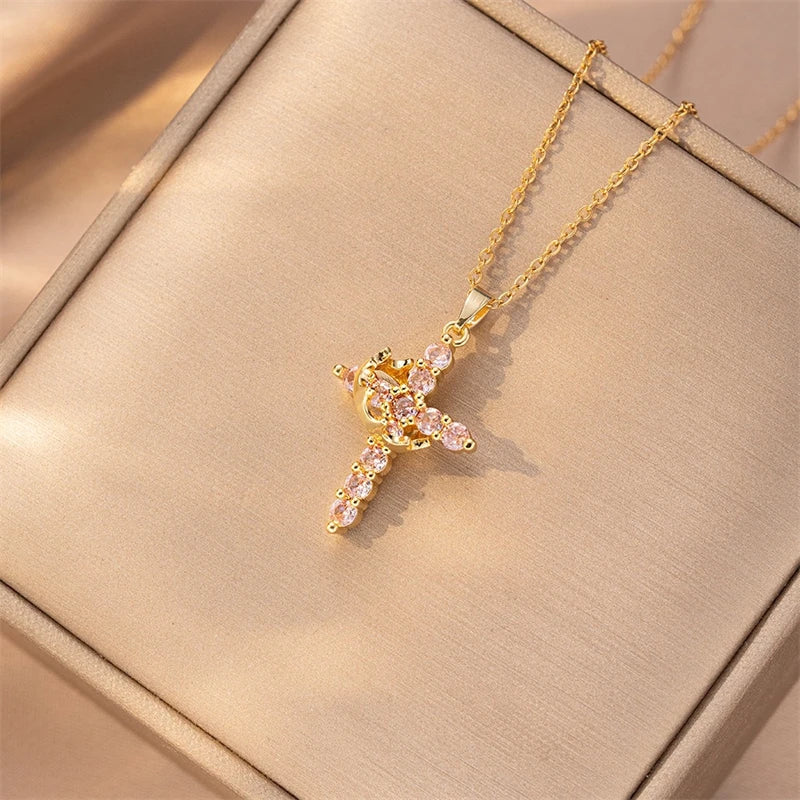 donna_you_colar_cristo_elegante_feminino