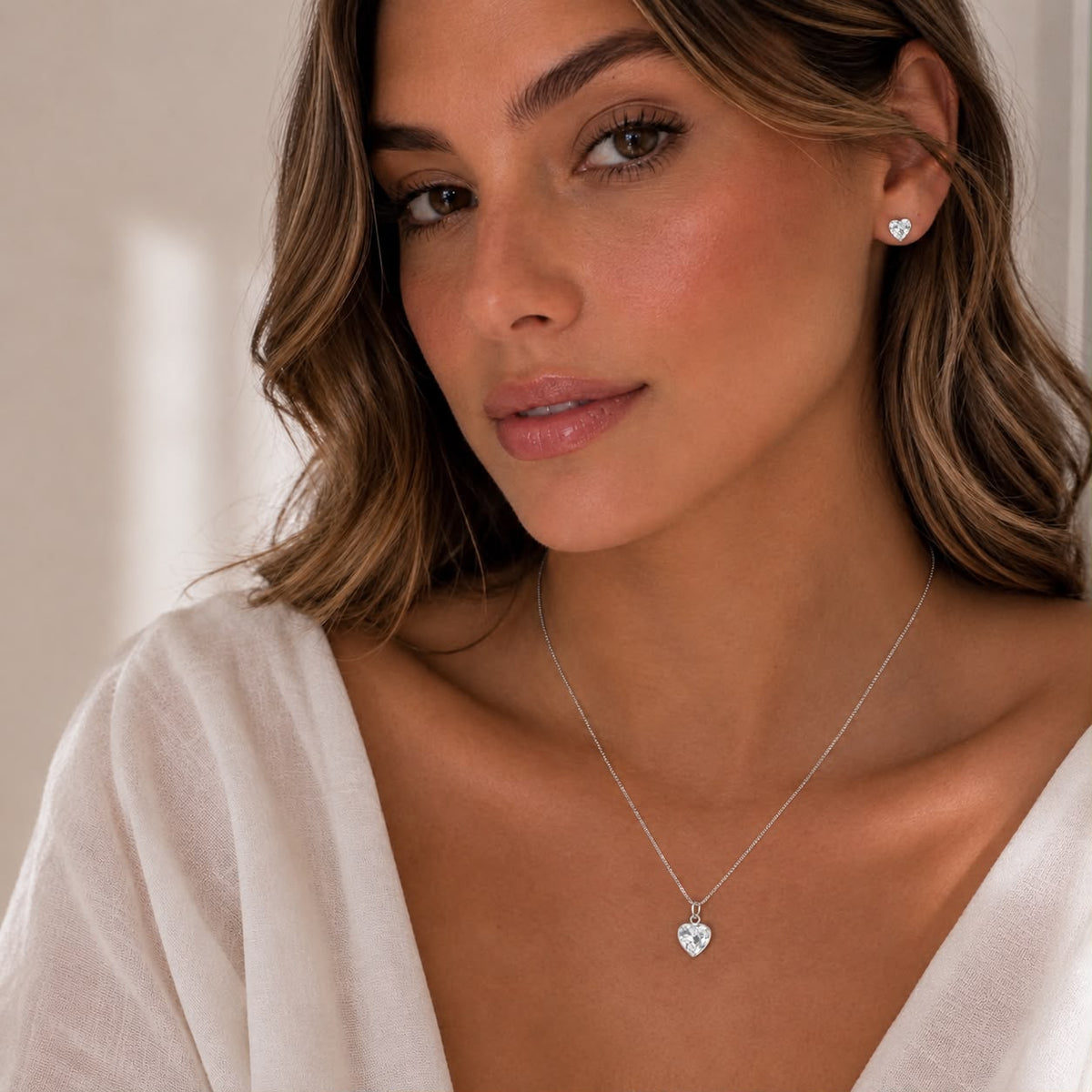 Conjunto Colar e Brinco Ponto de Luz em Prata 925